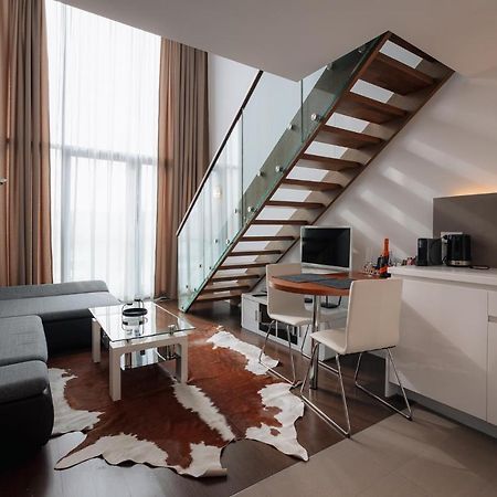 Skau Eurovea Duplex Apartment Danube Exclusive View Free Parking Братислава Екстер'єр фото