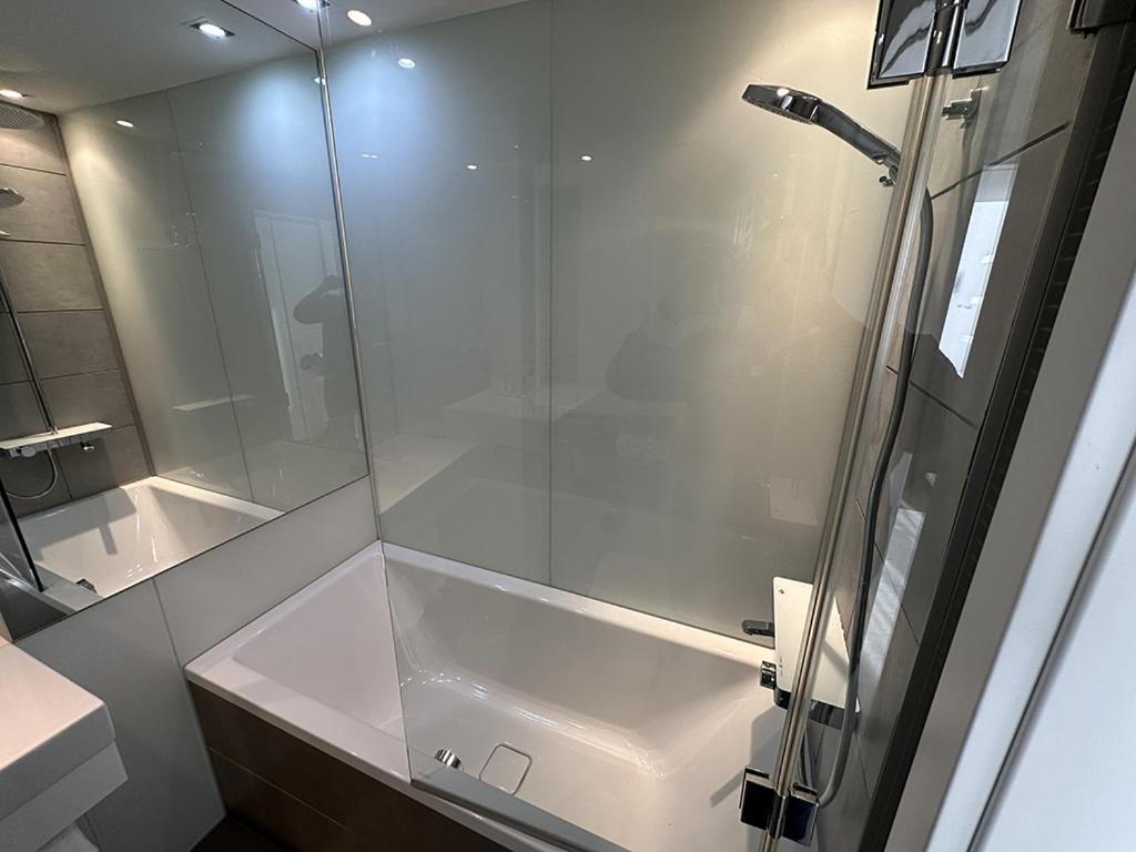 Skau Eurovea Duplex Apartment Danube Exclusive View Free Parking Братислава Екстер'єр фото