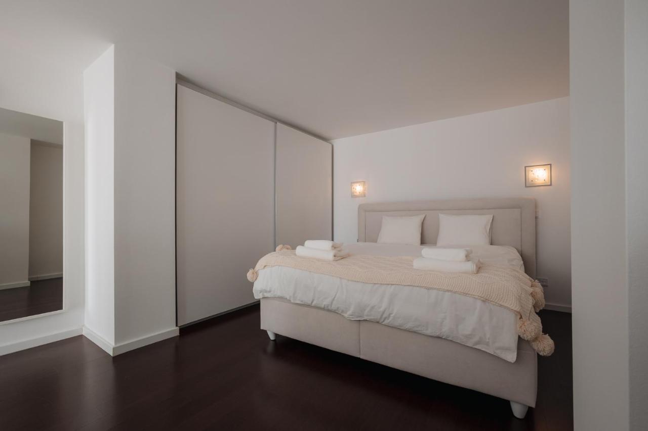 Skau Eurovea Duplex Apartment Danube Exclusive View Free Parking Братислава Екстер'єр фото