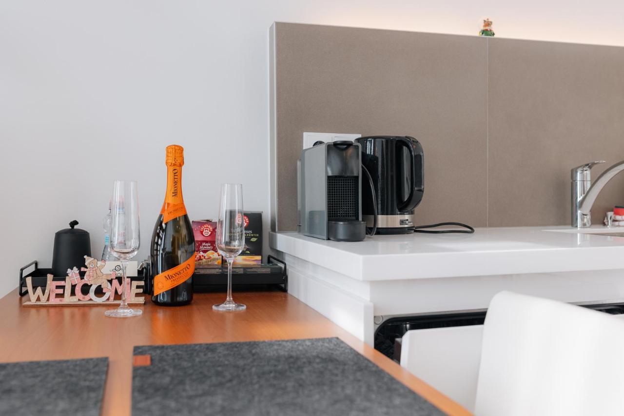 Skau Eurovea Duplex Apartment Danube Exclusive View Free Parking Братислава Екстер'єр фото